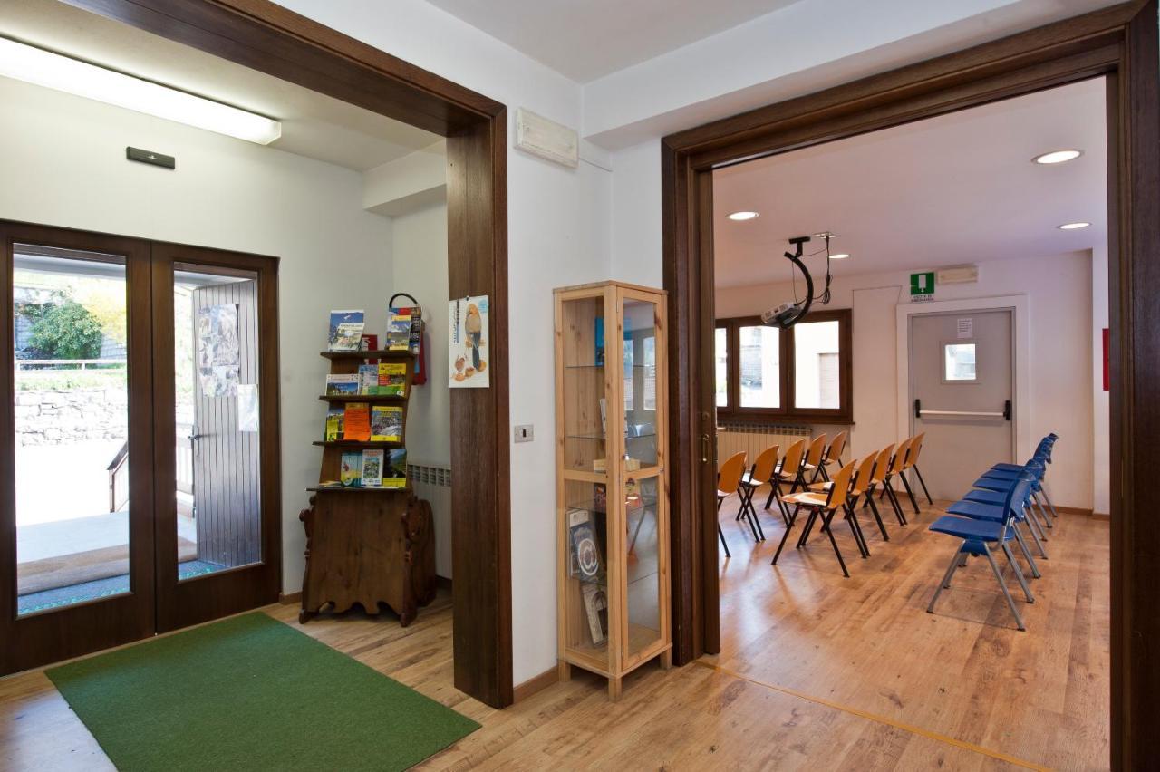 Casa Del Parco Dell'Adamello Di Vezza D'Oglio Hostel Ngoại thất bức ảnh