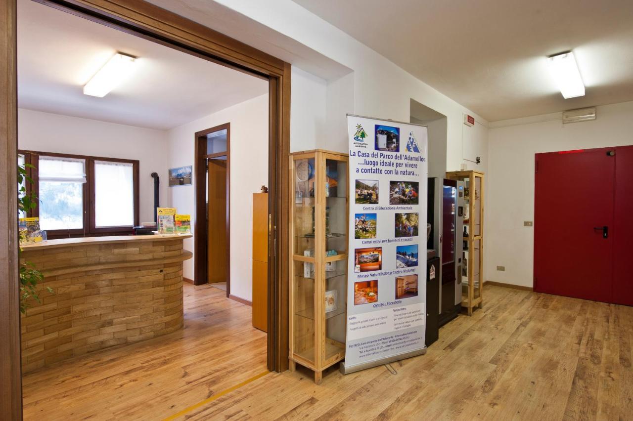 Casa Del Parco Dell'Adamello Di Vezza D'Oglio Hostel Ngoại thất bức ảnh