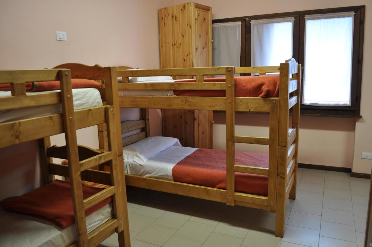 Casa Del Parco Dell'Adamello Di Vezza D'Oglio Hostel Ngoại thất bức ảnh