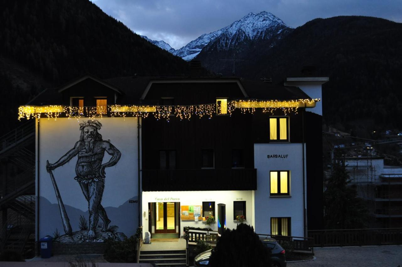 Casa Del Parco Dell'Adamello Di Vezza D'Oglio Hostel Ngoại thất bức ảnh